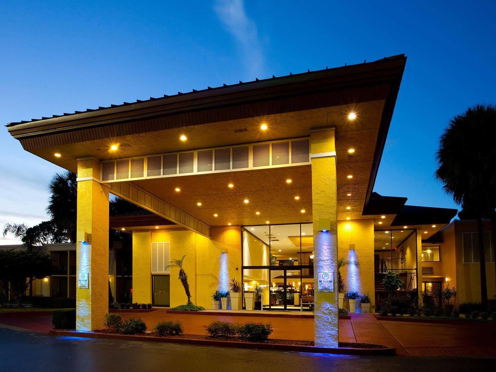 Best Western International Speedway Hotel Daytona Beach Eksteriør bilde